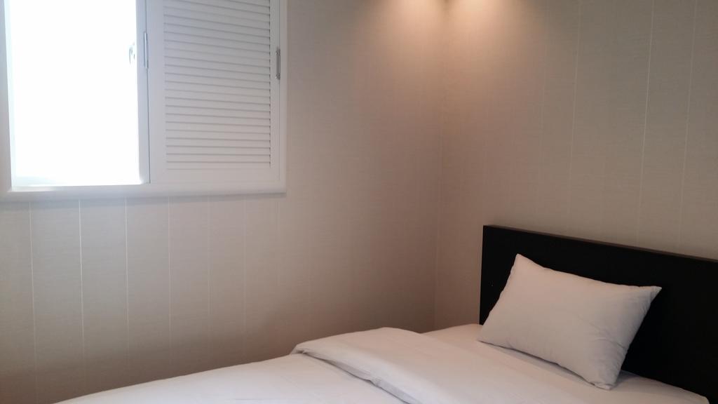 New Suwon Hotel Habitación foto