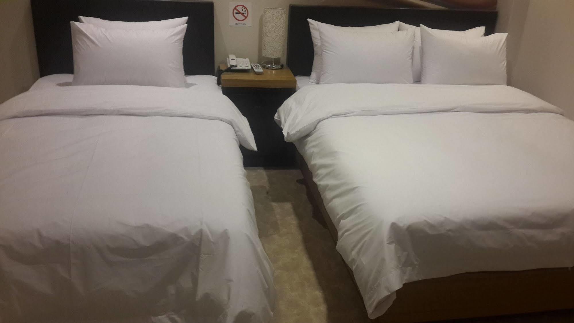 New Suwon Hotel Exterior foto